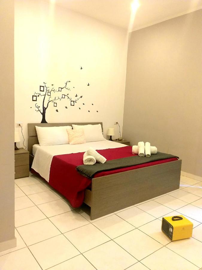 Sweet Night Rooms Наполи Екстериор снимка