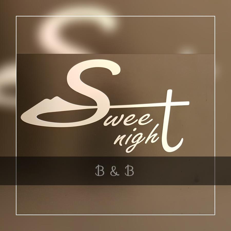 Sweet Night Rooms Наполи Екстериор снимка