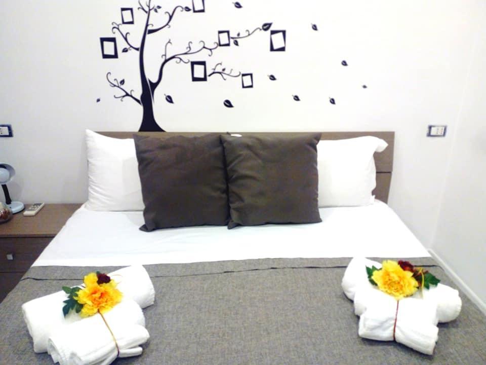 Sweet Night Rooms Наполи Екстериор снимка